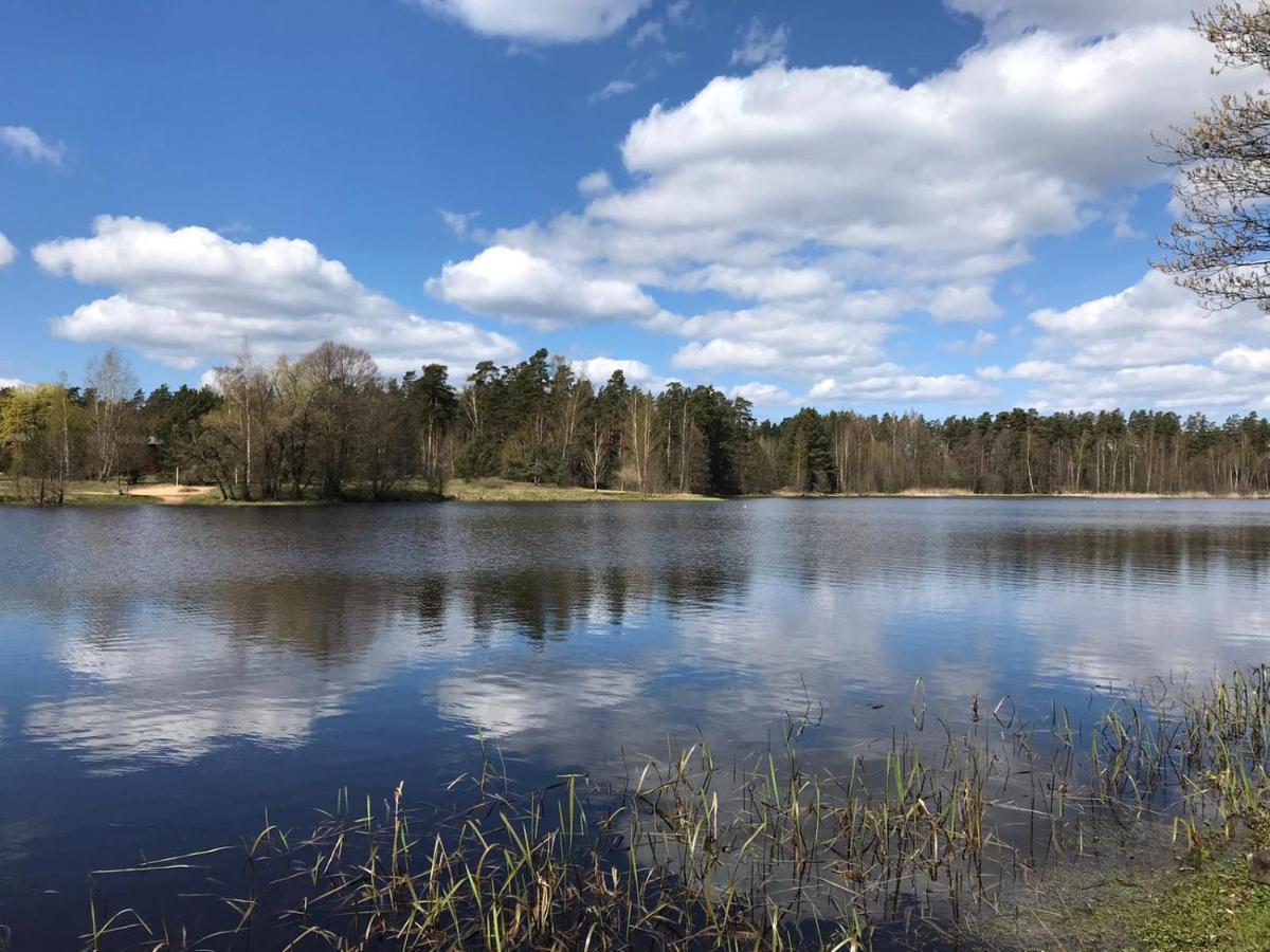 Alberta Diki Upesciems Esterno foto