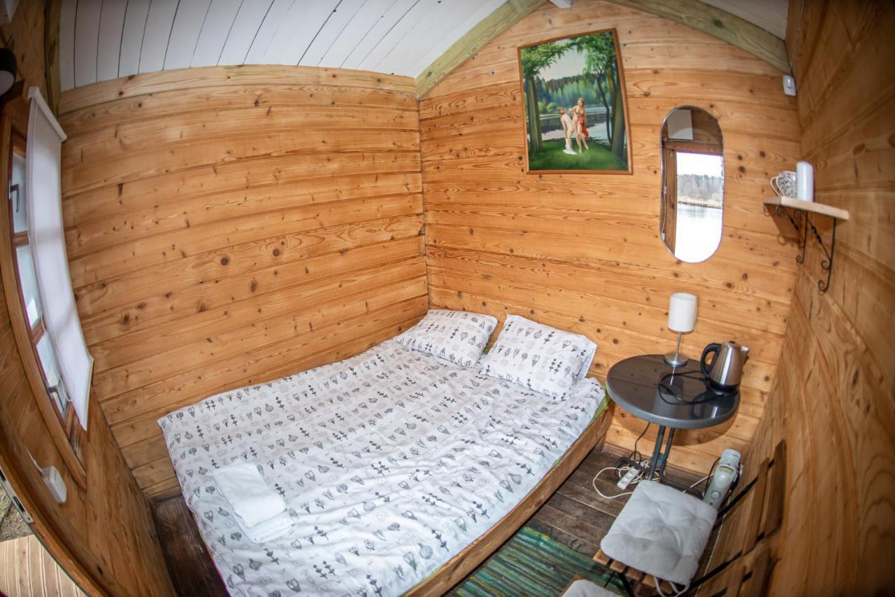 Alberta Diki Upesciems Esterno foto